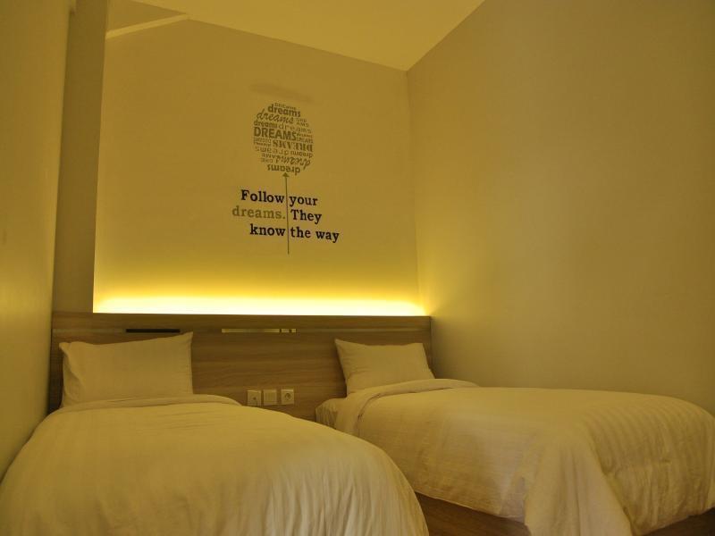 Summer Bed & Breakfast Banjarmasin  Exterior foto